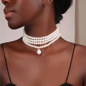 Elegant White Pearl Choker Necklace